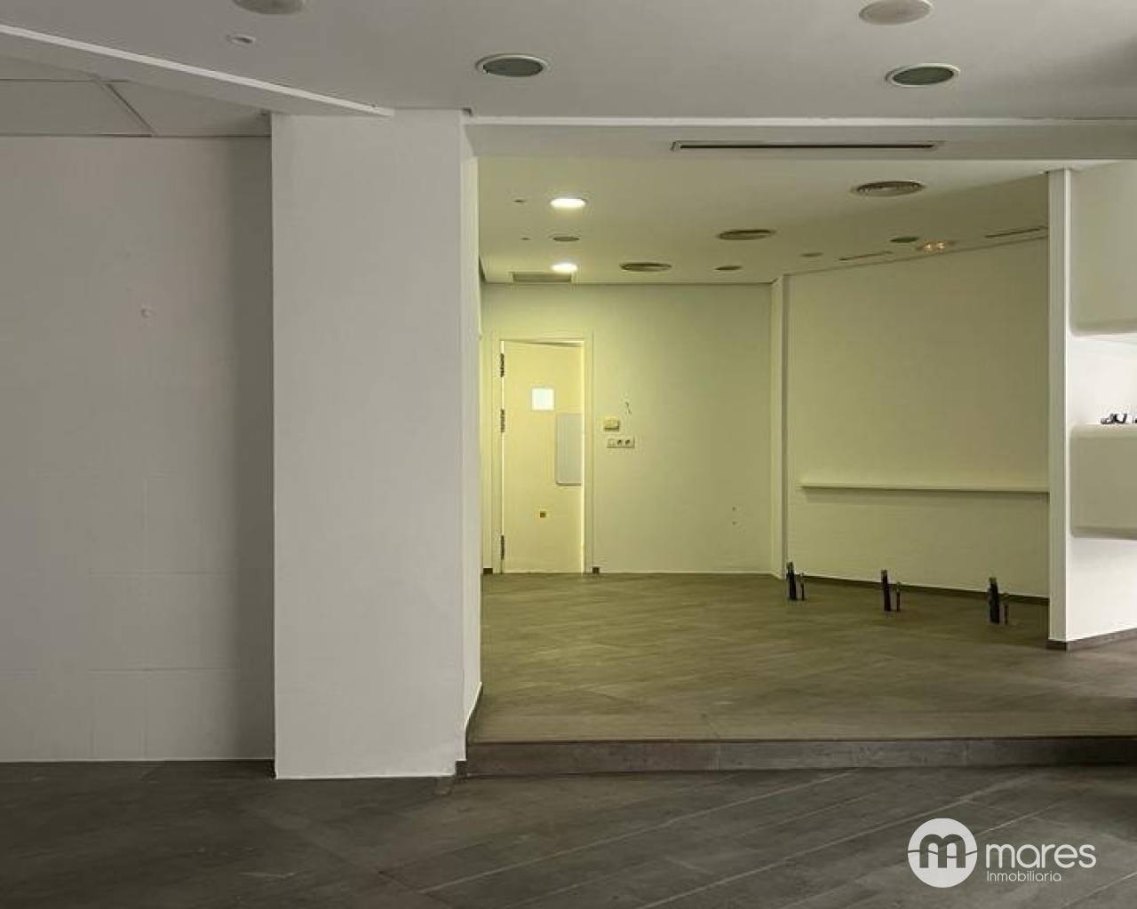 Business Premise - Long time Rental - Elche - Plaza Barcelona