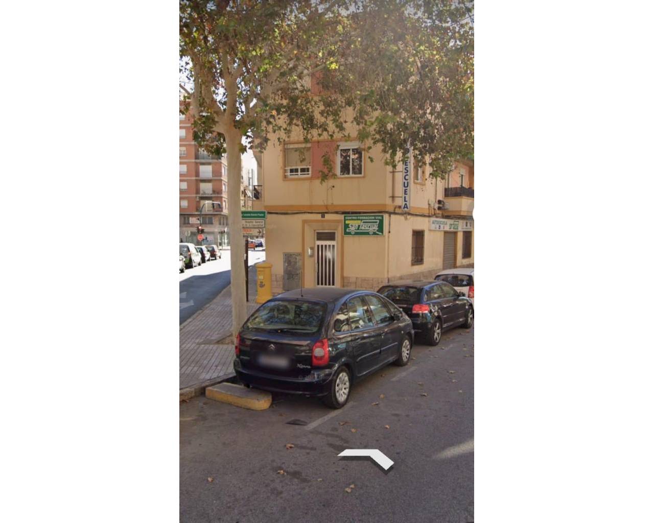 Ground floor apartment - Sale - Elche - Plaza Crevillente