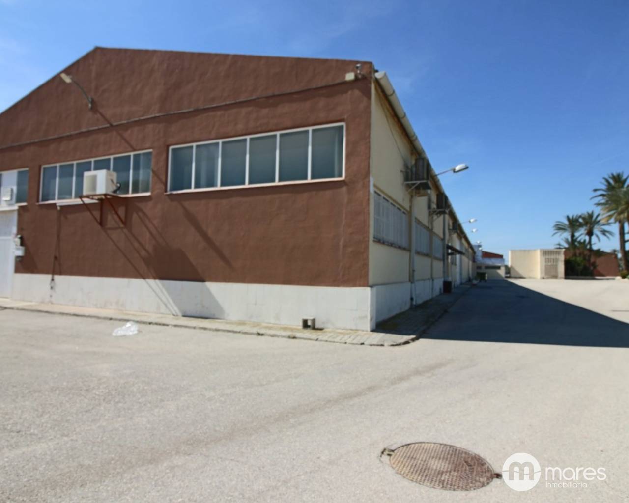 Industrial warehouse - Sale - Elche - Elche