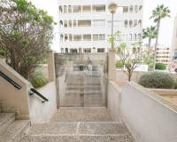 Sale - Apartment - Arenales del sol - Tercera linea playa