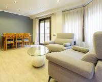 Sale - Flat - Elche - Raval - Puertas Coloradas