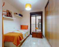 Sale - Flat - Elche - Raval - Puertas Coloradas