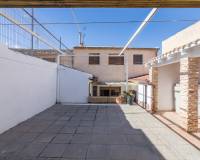 Sale - House - Algueña - CENTRO URBANO ALGUEÑA ESPAÑA