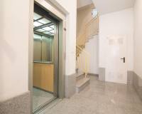 Sale - Penthouse - Elche - Raval - Puertas Coloradas