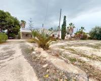 Sale - Plot of land - Elche pedanias - Jubalcoy