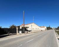 Sale - Single family house - Elche pedanias - Valverde