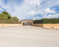 Sale - Single family house - Peña las aguilas - Peña de las aguilas